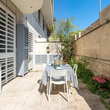 Pgrhome Civinini * Řím