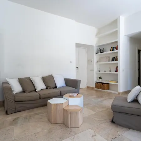 Pgrhome Civinini Řím