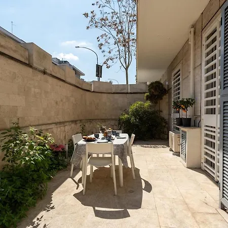 Pgrhome Civinini * Řím