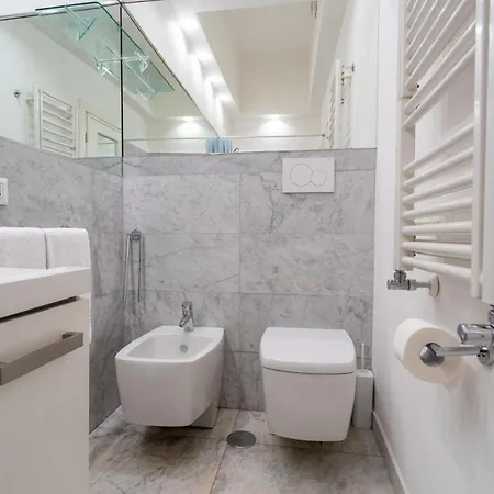 Pgrhome Civinini * Řím